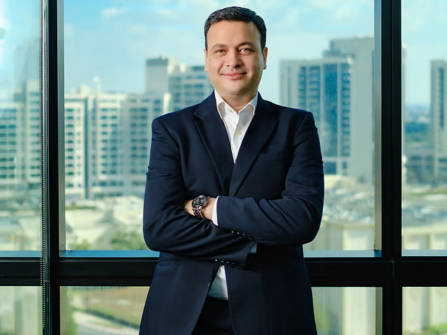 Y-Axis warns of rising online immigration scams